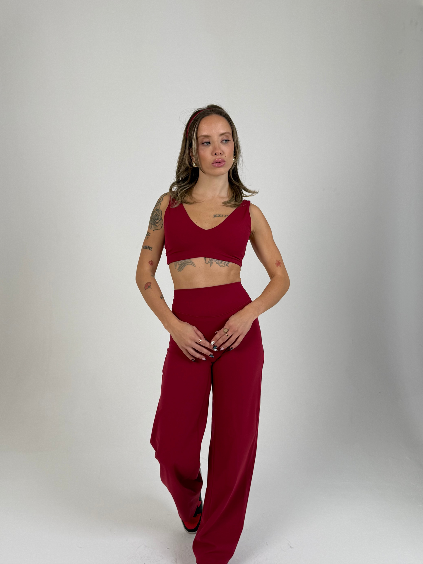 Kova Straight-Leggings Set: With Free Headbands & Socks