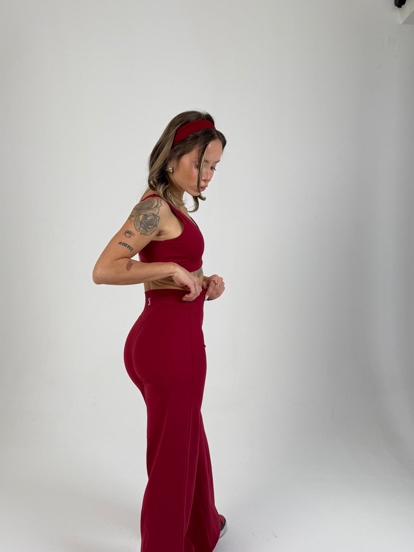 Aven Straight-Leggings