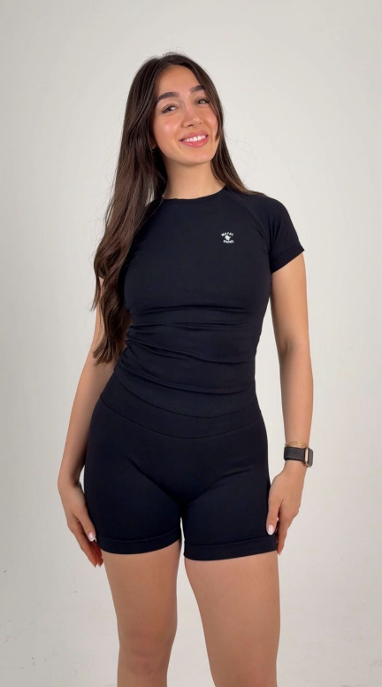 Auri Shirt